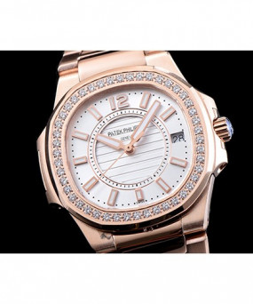 파텍필립 여성용 노틸러스-6 쿼츠 70101R-001